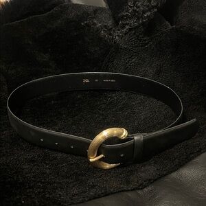 Zara black and gold Belt. Size 80